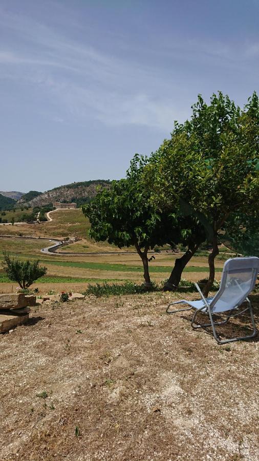Helimos Bed&Breakfast Segesta Temple-Castellammare 칼라타피미 외부 사진