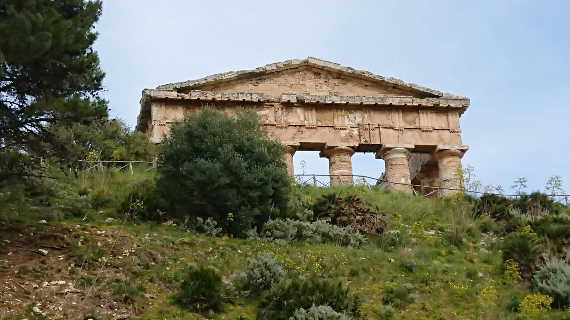 Helimos Bed&Breakfast Segesta Temple-Castellammare 칼라타피미 외부 사진